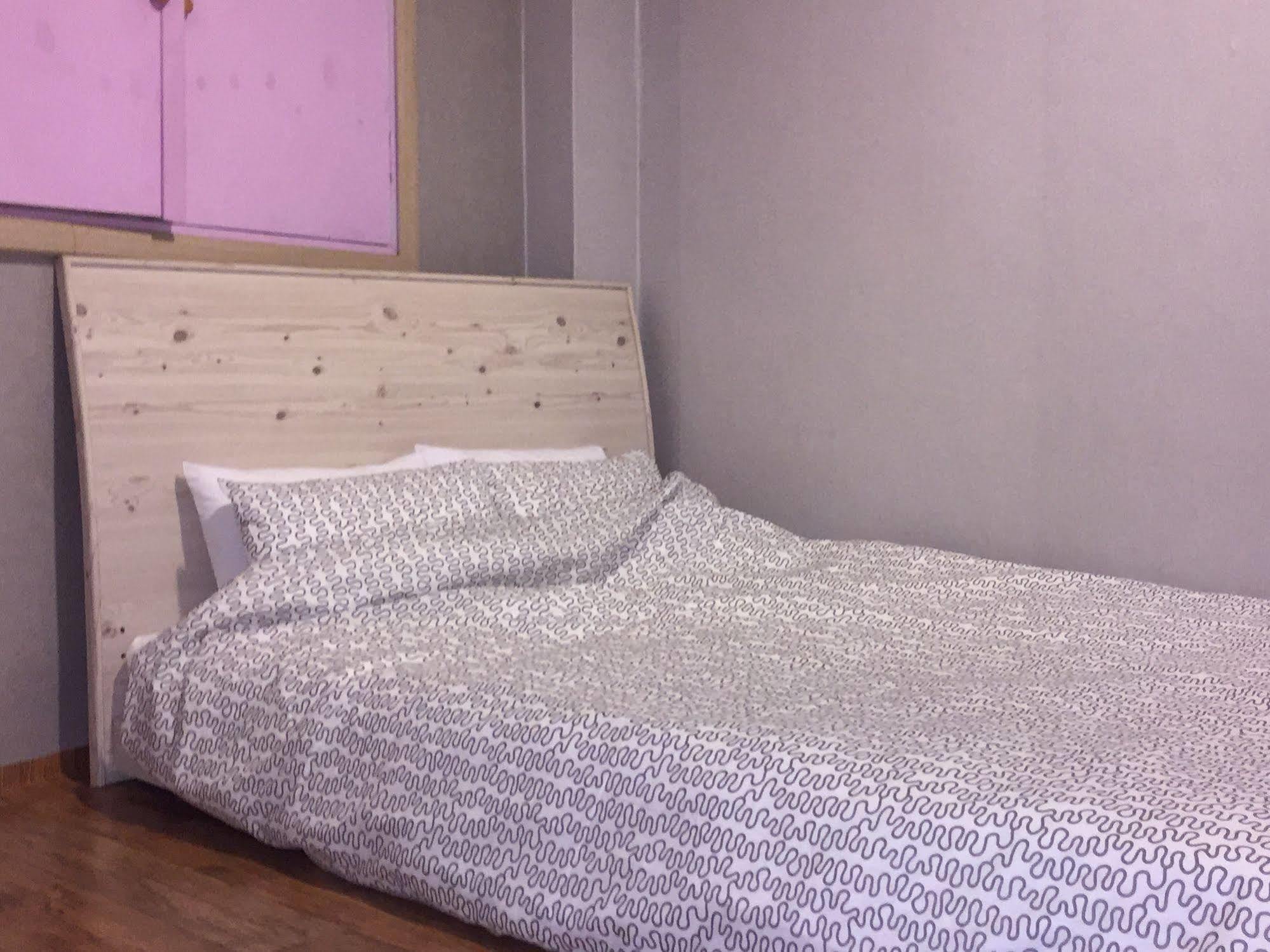 Backpackers In Jeju City Center Εξωτερικό φωτογραφία