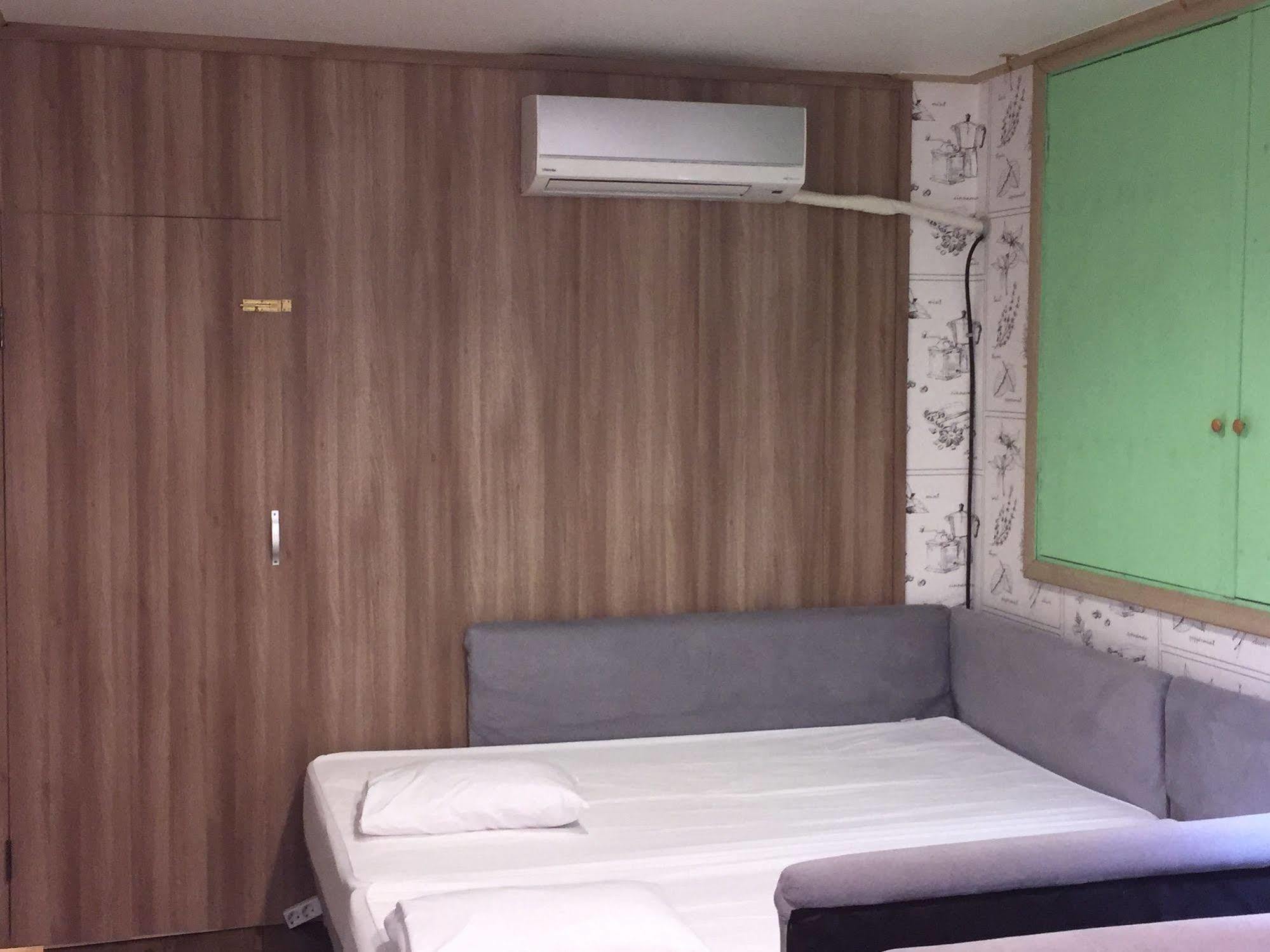 Backpackers In Jeju City Center Εξωτερικό φωτογραφία